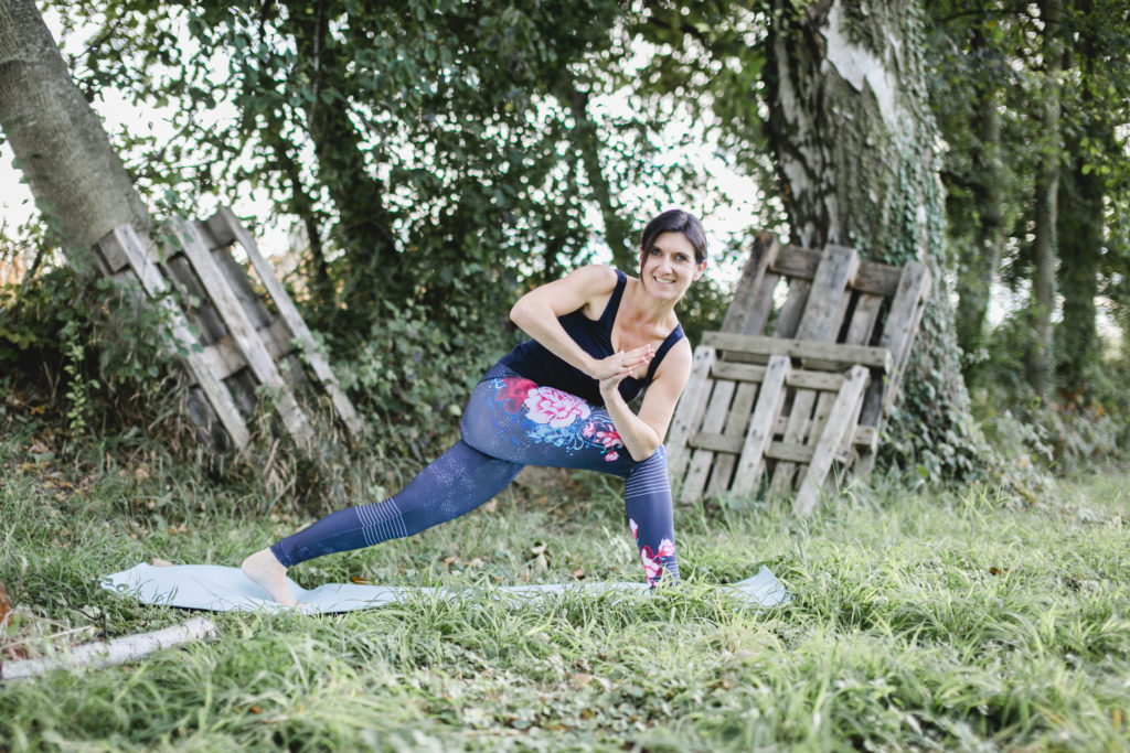 Yogalounge Nicole Veith Walzbachtal | Yoga & ich | Yoga Meditation im Freien